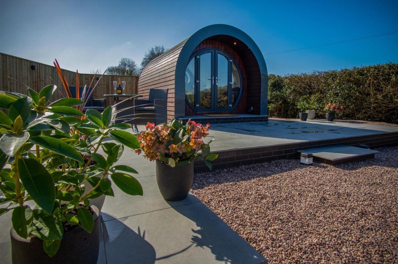 Bracken Burrows - 1 Bedroom Pod - New Hedges Bagian luar foto